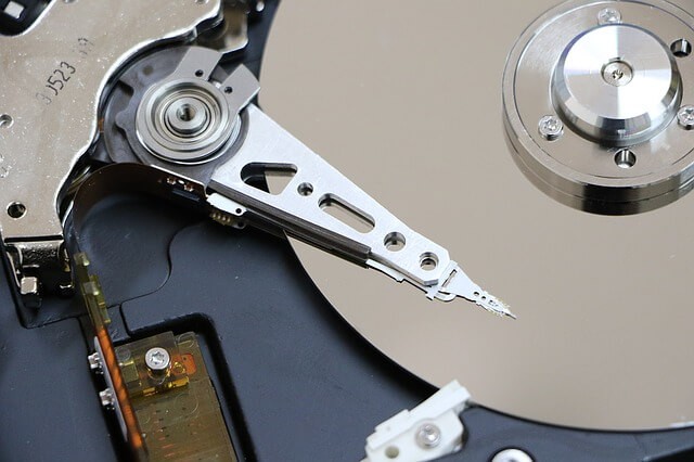 virtualbox increase disk size centos